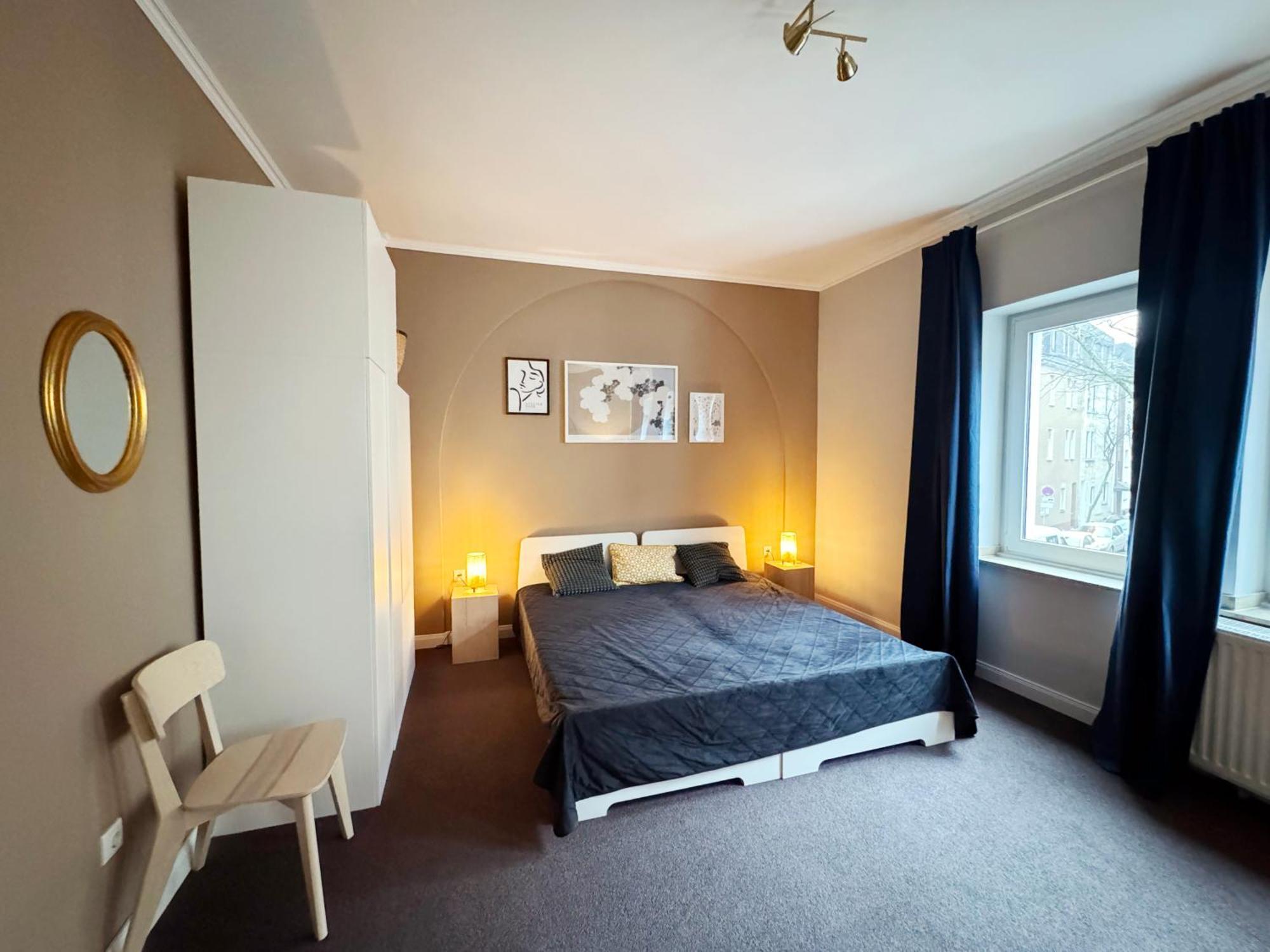 Huge Apartment With Sauna And Free Parking ドゥイスブルグ エクステリア 写真